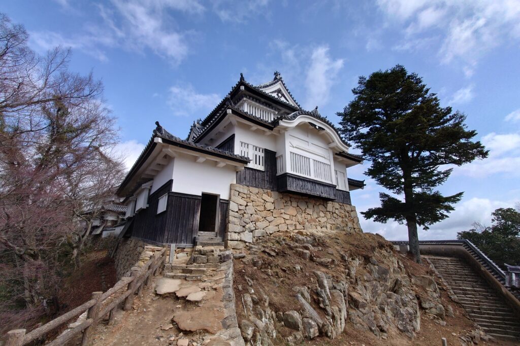 備中松山城天守画像